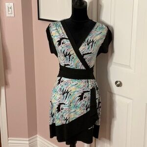 Max&Cleo Pastel Print faux wrap Dress. In Sz XS.